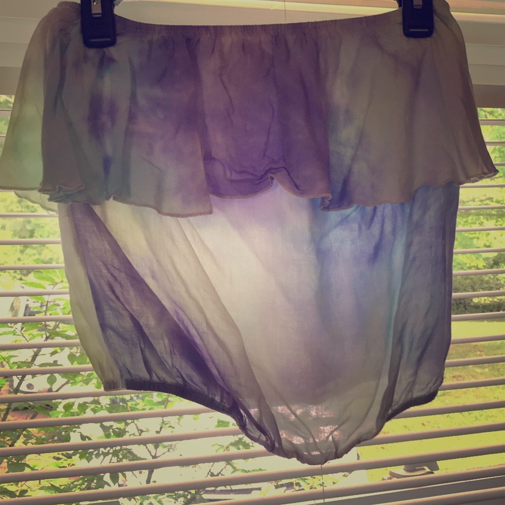 Strapless crop top